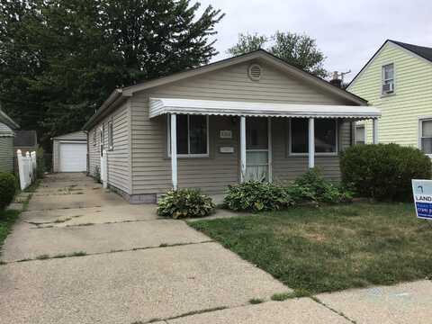 21816 Rosedale Street, Saint Clair Shores, MI 48080