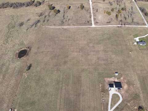 012 82nd Road, Bolivar, MO 65613