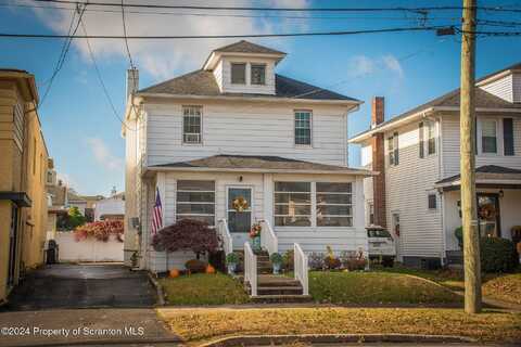 213 E East 8th Street, Wyoming, PA 18644