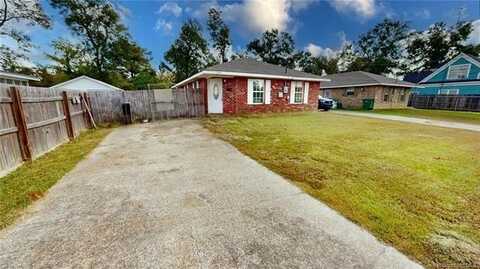 308 Coffee Street, DeQuincy, LA 70633