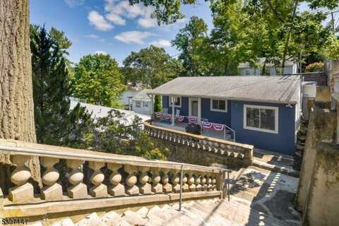 431 Lakeside Blvd Unit 1, Hopatcong, NJ 07843