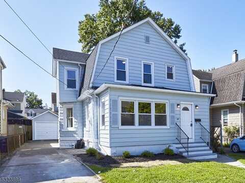 93 Erie St, Dumont, NJ 07628