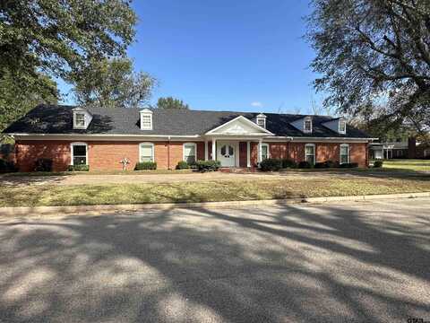 1212 Hillcrest, Jacksonville, TX 75766