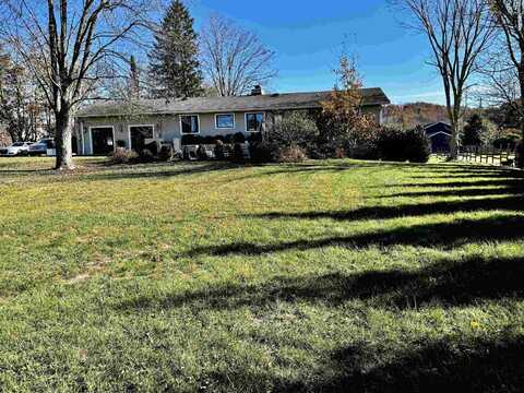 286 Sunnybrook Drive, Hurricane, WV 25526