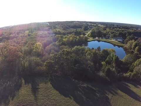 180 Rolling Hills Ct, Athens, TX 75751