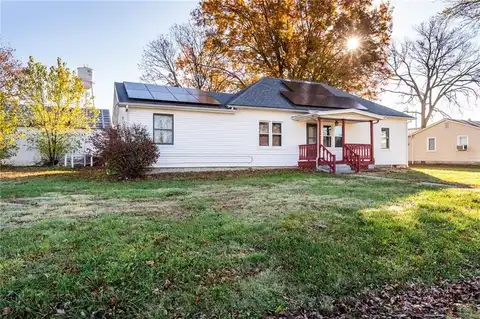 413 Elm Street, Wellsville, KS 66092