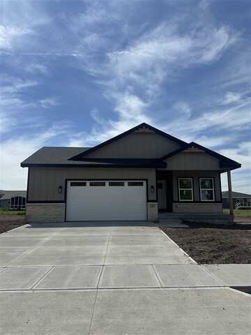 321 Knoll Ridge Dr, Hills, IA 52235