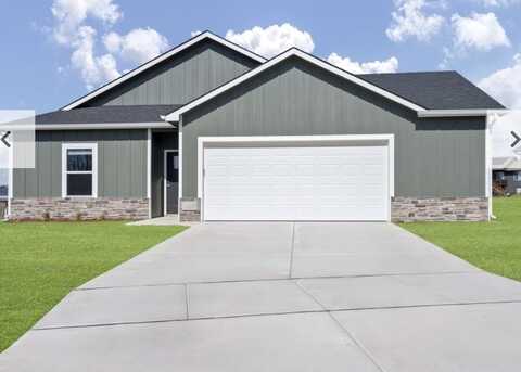 311 Knoll Ridge Dr, Hills, IA 52235