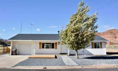 562 S Hillside Dr, Kanab, UT 84741