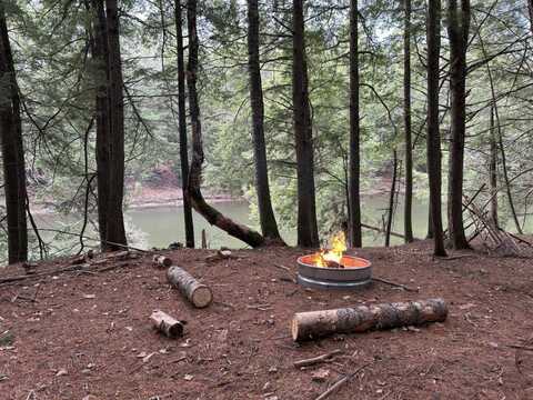 5-84b-2 Stream View Drive, Skowhegan, ME 04976