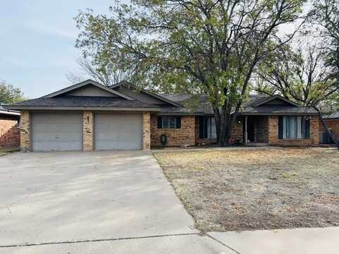 2025 Buffalo Drive, Levelland, TX 79336