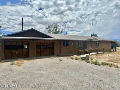 6415 Highway 187, Garfield, NM 87936