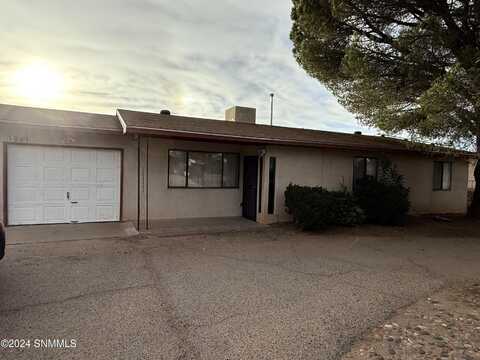 5009 Rising Sun Ave, Las Cruces, NM 88007