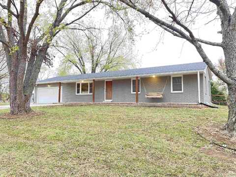 6148 SW Shawnee Drive, Berryton, KS 66409