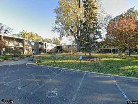 Brookside, MINNEAPOLIS, MN 55436