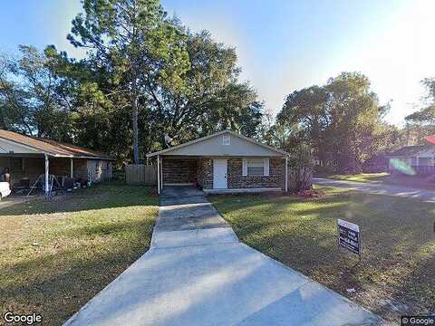 Spruce, GREEN COVE SPRINGS, FL 32043