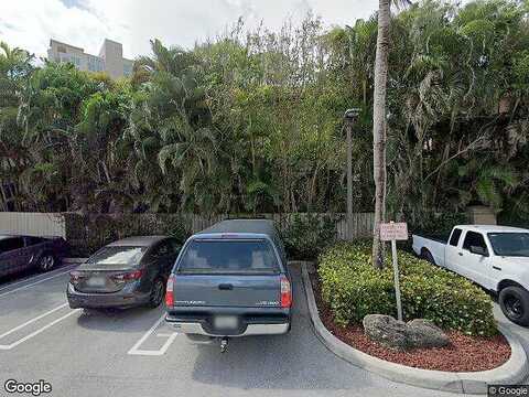 Ocean, HIGHLAND BEACH, FL 33487