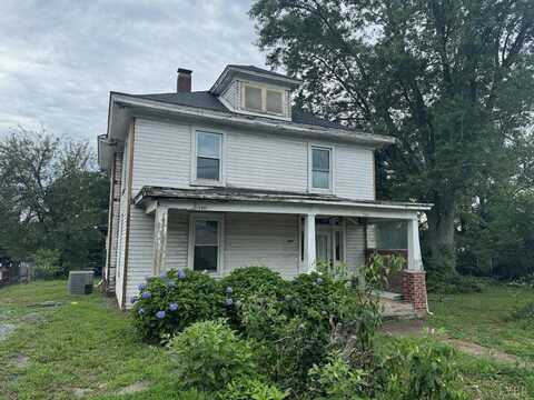 110 Third Street, Madison Heights, VA 24572