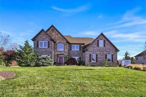 330 Manor Drive, Lower Nazareth, PA 18064