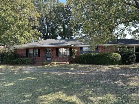 225 Merrimac Drive, Selma, AL 36701