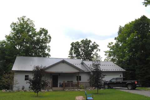 1409 Rivercrest, Mio, MI 48647