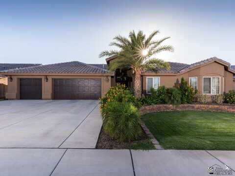 2266 S 46 WAY, Yuma, AZ 85364