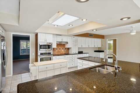 12423 W ROCK SPRINGS Drive, Sun City West, AZ 85375