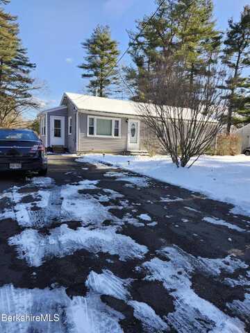 182 Monson Turnpike Rd, Ware, MA 01082