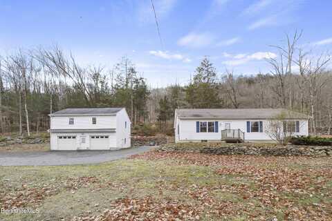 3039 Jacobs Ladder Rd, Becket, MA 01223