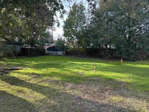 537 Woodland Dr., Murrells Inlet, SC 29576
