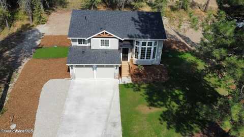 81 Parkland Dr, Blanchard, ID 83804