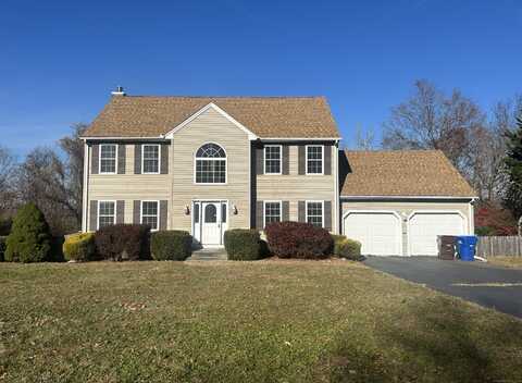 18 Rolling Hills Drive, North Branford, CT 06471