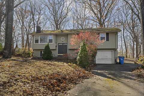 9 West Drive, Ledyard, CT 06335