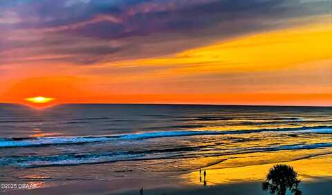 935 S Atlantic Avenue, Daytona Beach, FL 32118