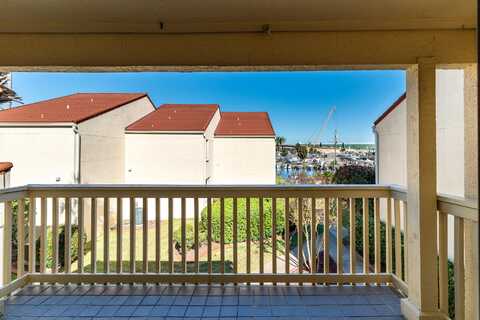 228 Amberjack Drive, Fort Walton Beach, FL 32548
