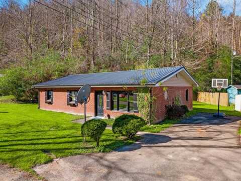 33 ST THOMAS DR, Hazard, KY 41701