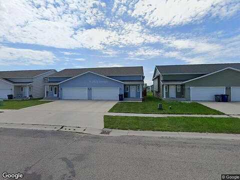 37Th, MOORHEAD, MN 56560