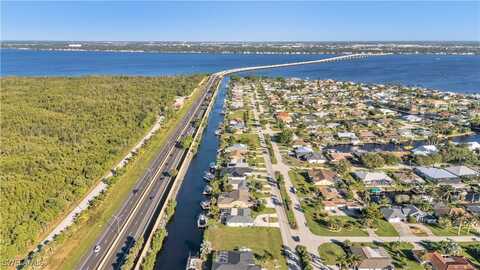 2319 Everest Parkway, Cape Coral, FL 33904