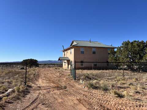 108 Chupadero Road, Mountainair, NM 87036