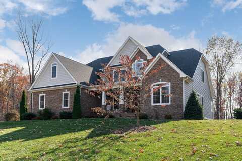 193 JASPERS LN, STUARTS DRAFT, VA 24477