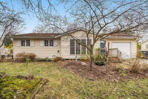 6836 Bluegrass Street, Portage, MI 49024