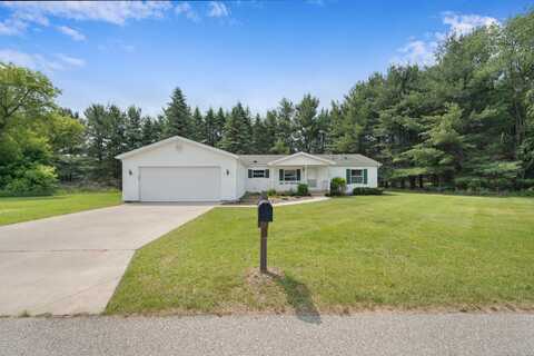 10335 Schooner Lane, Stanwood, MI 49346