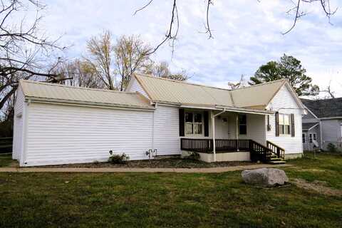 605 W 8th Street, Cassville, MO 65625