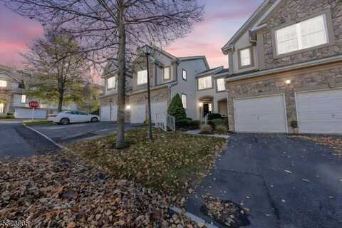 6 Briarwood Ln, Denville, NJ 07834