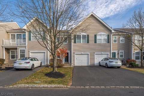 350 Cynthia Ln, Bridgewater, NJ 08807