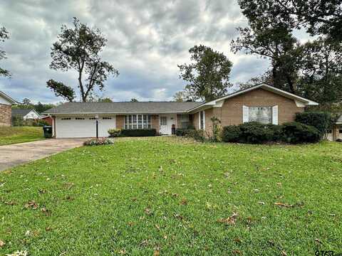 3108 De Charles, Tyler, TX 75701