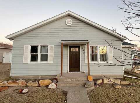 402 Maple, La Crosse, KS 67548