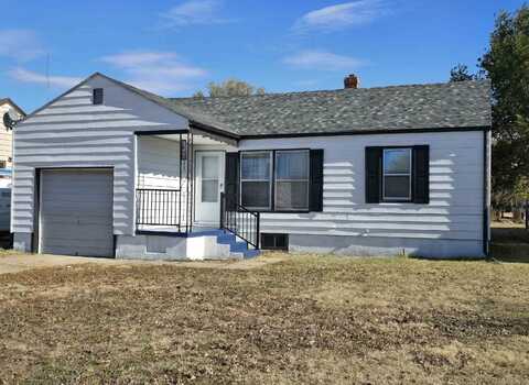 1649 N Lincoln, Russell, KS 67665