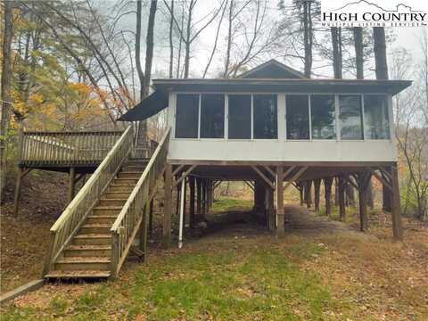 512 Jakes Mountain Road, Deep Gap, NC 28618