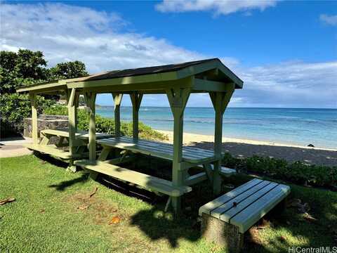 66-303 Haleiwa Road, Haleiwa, HI 96712